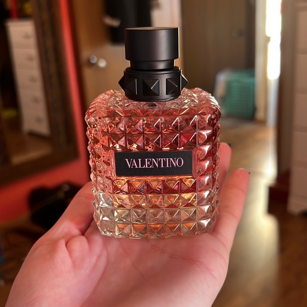Valentino Donna Born in aroma Perfume 3.4oz